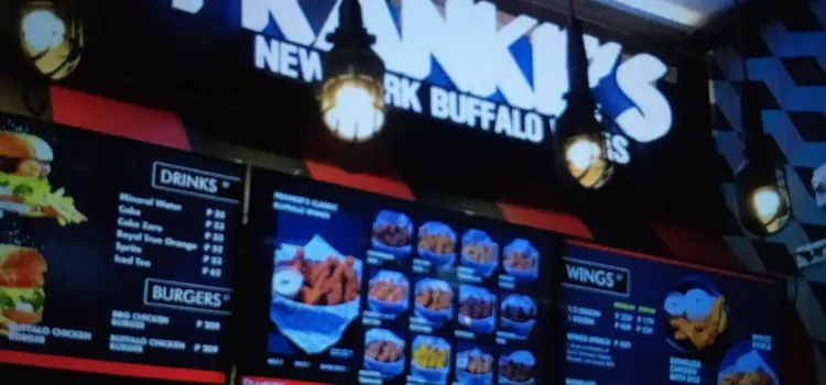 Frankie's New York Buffalo Wings Crossroads BGC