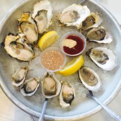 Santa Monica Seafood Market & Café User Photo