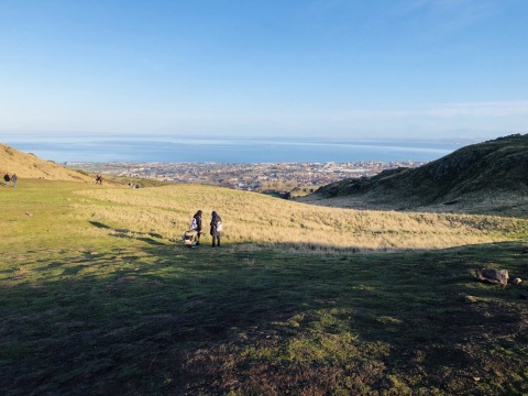 アーサーズ シートのレビュー アーサーズ シートのチケット アーサーズ シートの割引 アーサーズ シートの交通機関 所在地 営業時間 アーサーズ シート周辺の観光スポット ホテル グルメ Trip Com