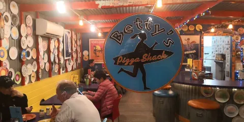 Betty's Pizza Shack