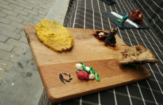 鹽藏犛牛肉特產店