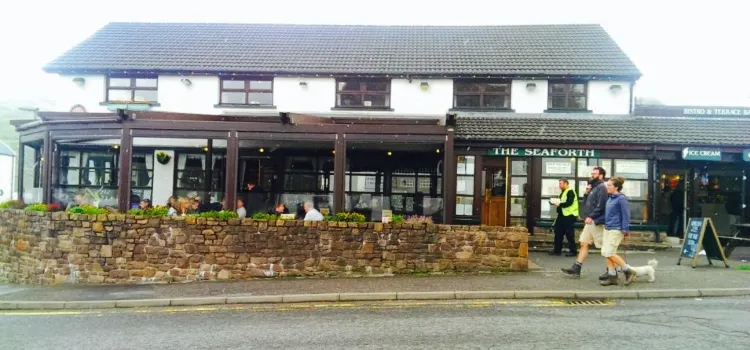 Seaforth Bar and Restaurant