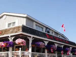 Bay Street Cafe