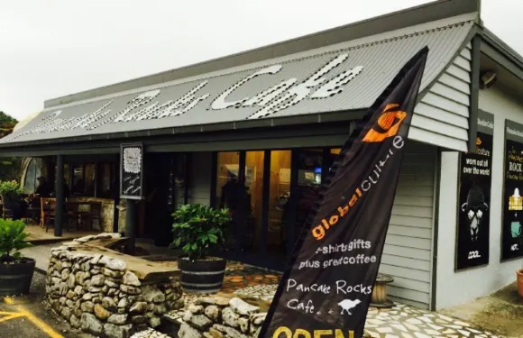 Pancake Rocks Cafe