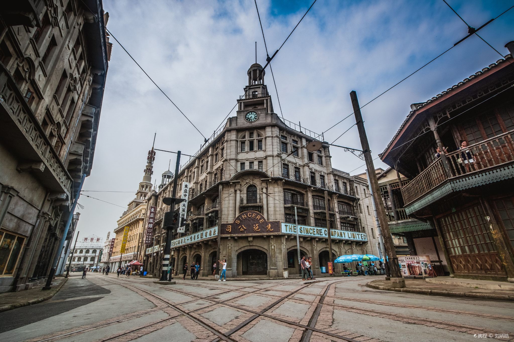 上海影視樂園+朱家角古鎮一日遊【影視基地&江南古鎮&純玩】