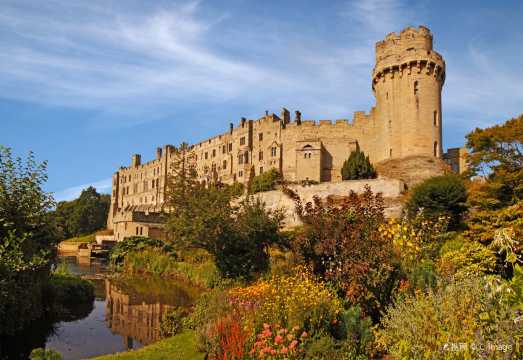 University of Oxford + Shakespeare's Birthplace + Cotswold Way + Warwick Castle day tour