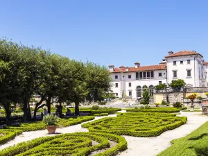 Vizcaya Museum & Gardens