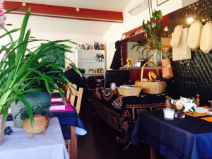 Restaurant la Rose de May St Nom la Breteche