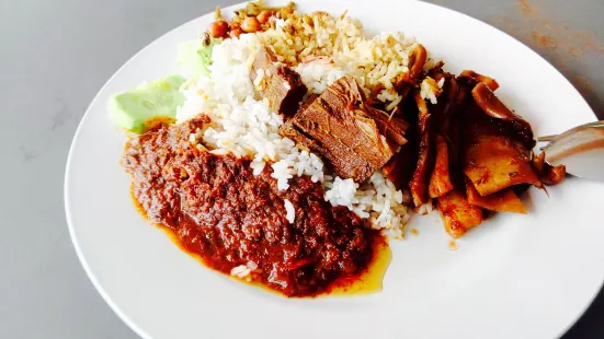 Nasi Lemak Tanglin