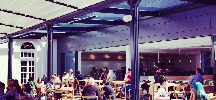 Courtyard Restaurant and Bar