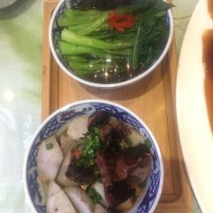Zhi Wei Guan · Wei Zhuang(YangGongDi) User Photo
