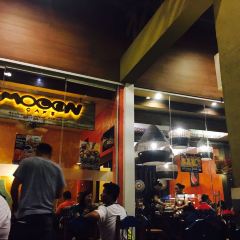 Mooon Cafe 여행 사진