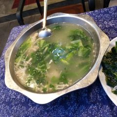 Pinwei'emei User Photo