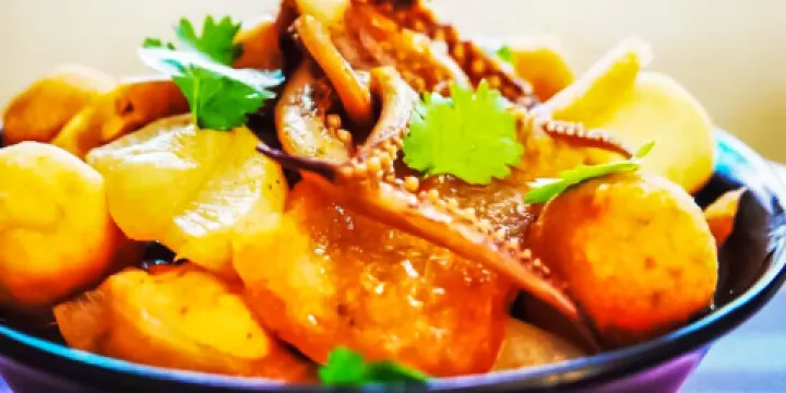 D.M.C RESTO  Restaurant & Bar