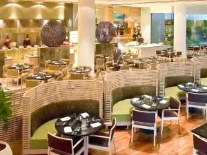 Serena Brasserie