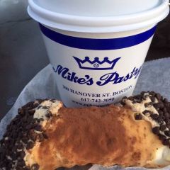 Mike's Pastry User Photo