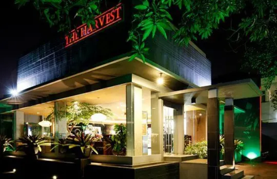 The Harvest Cakes Pluit