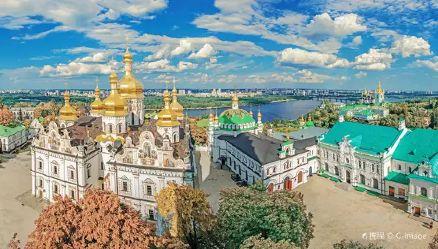 Hotels near Ukrainian National Chernobyl Museum