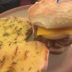 Nando's Bagatelle 여행 사진