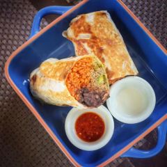 Maya's Filipino and Mexican Cuisine 여행 사진