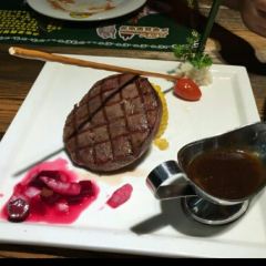 卢布里西餐厅(总店) User Photo