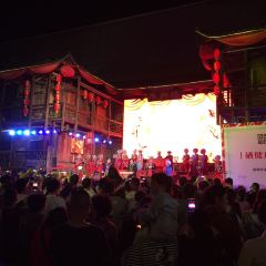 ZHANG GUAN GE ZHA NV ER CHENG DIAN 여행 사진