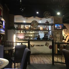 KNIFE AND FORK MEET CHOPSTICKS User Photo