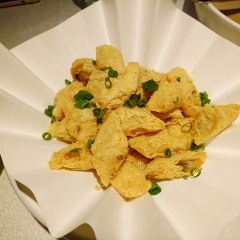 Tie Ge Bi ( Yue Hu Sheng Yuan ) User Photo