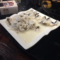ZI ZHOU LOU User Photo