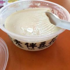 Maxwell Food Centre User Photo