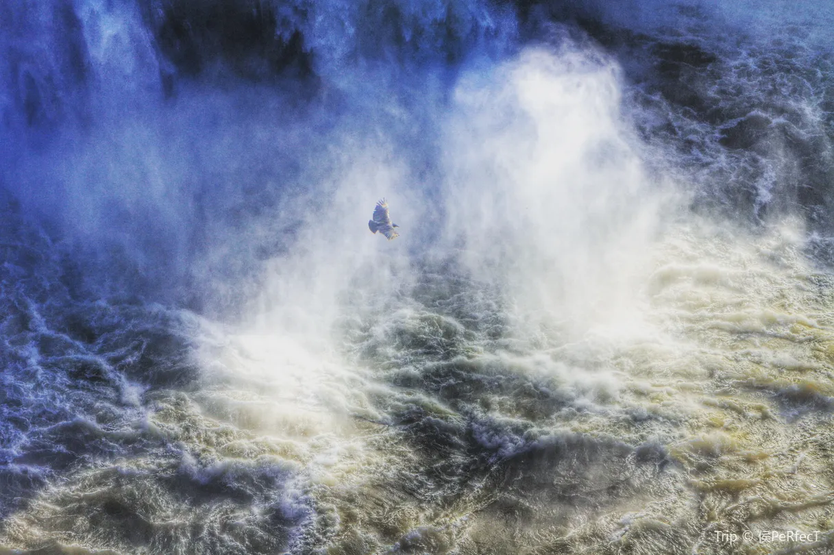 4_น้ำตกอีกวาซู