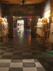 "Dream back to the Qin Dynasty" Traversing Experience Hall