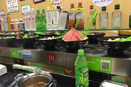 犇犇旋转小火锅(金龙街店)