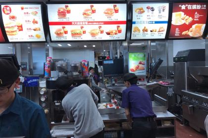 麥當勞（SM廣場店）