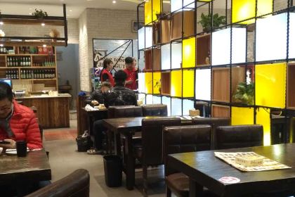 嗨声部落酱骨头(大学城店)