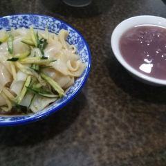 QIN SHI SAN MI PI MEI LI HUA DIAN User Photo