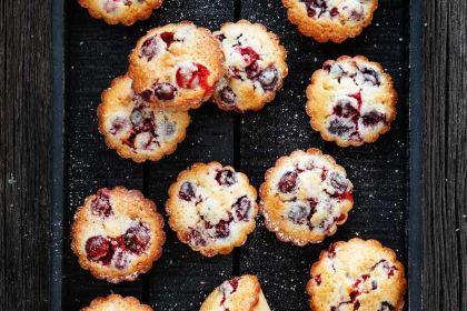 HUA LAI SHI KONG LONG DIAN