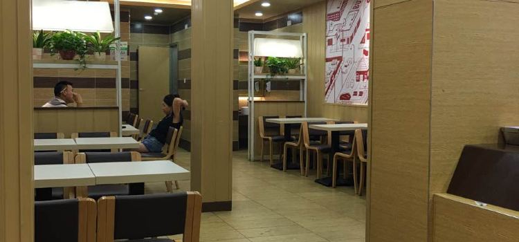 华莱士·全鸡汉堡(安陆紫金路店)