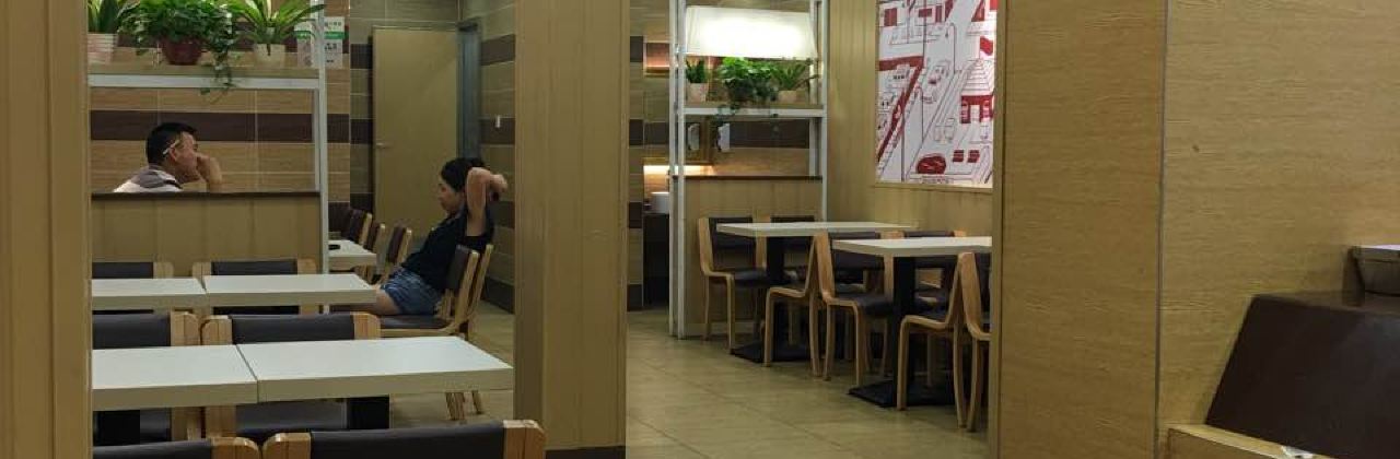 华莱士·全鸡汉堡(安陆紫金路店)