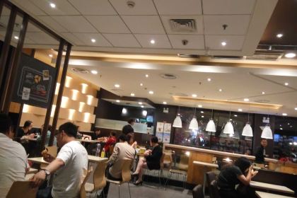 肯德基(馬鞍山花山店)