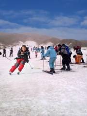文殊山滑雪場