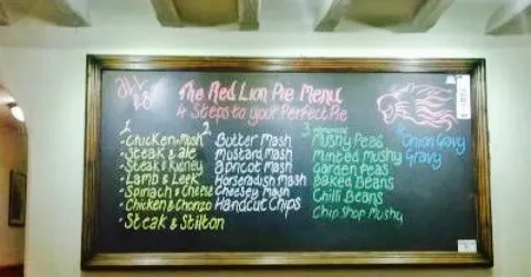 The Red Lion in アッシュボーン