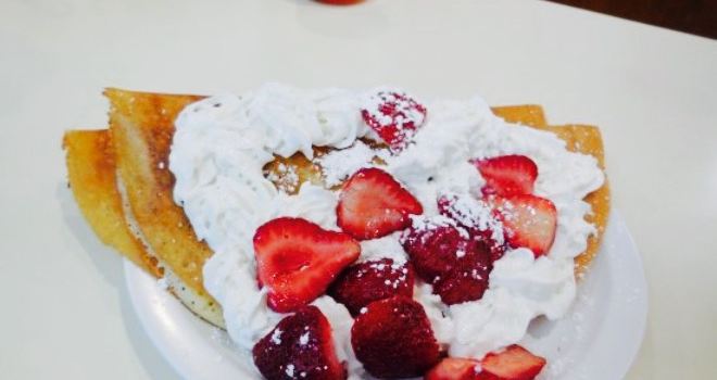 Ellen's Danish Pancake House