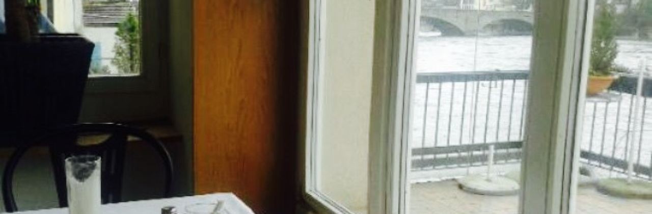 Restaurant Feldschlosschen Am Rhein