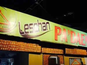 Lesehan Pak Daeng