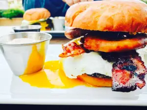 Beach Side Burger