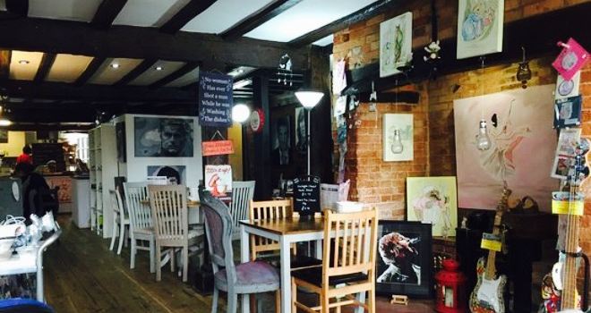 Tudor house cafe