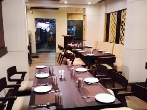 Shrijis Garden Restaurant