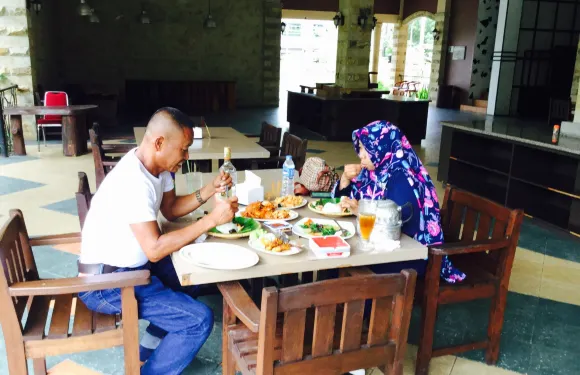 Dangau Resto
