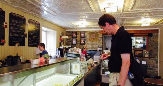 Vanilla Bean's Cafe & Creamery